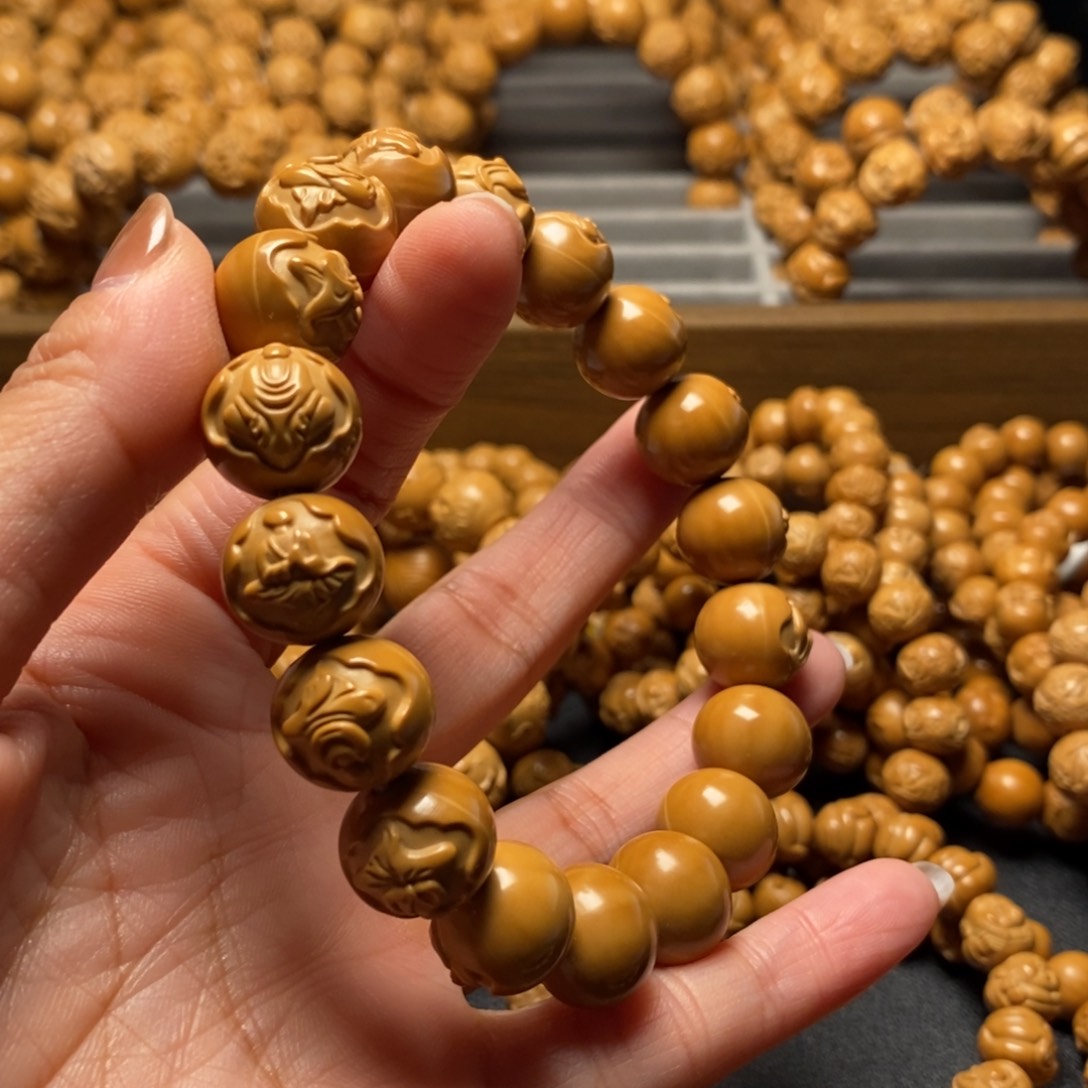 吊坠猴头核桃整身无相佛1.4