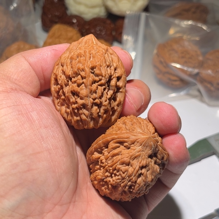古***源吊坠文玩核桃狮子头核桃