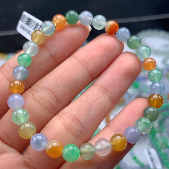 翡翠手镯未镶嵌卡