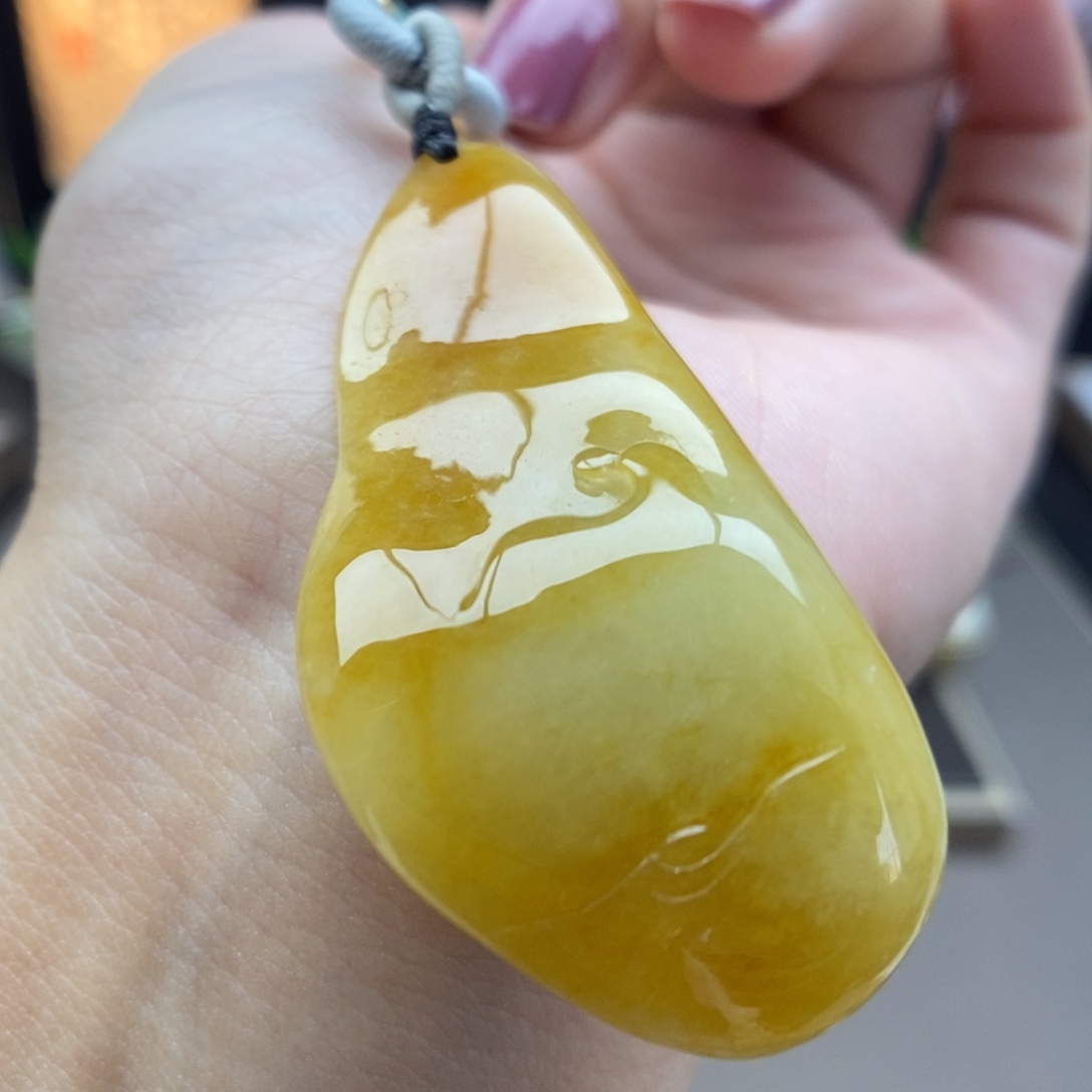 翡翠未镶嵌颈饰吊坠46