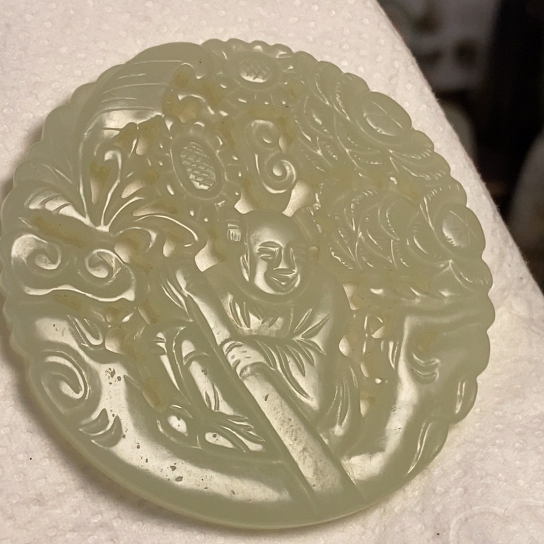 颈饰未镶嵌和田玉淮****夫