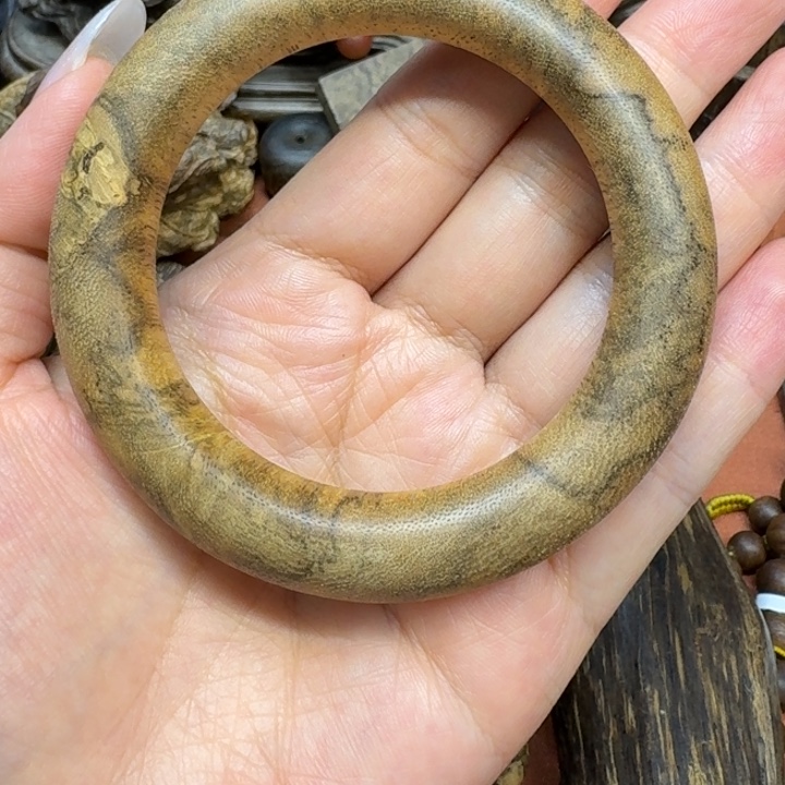 沉香吊坠馨安居沉香定制款