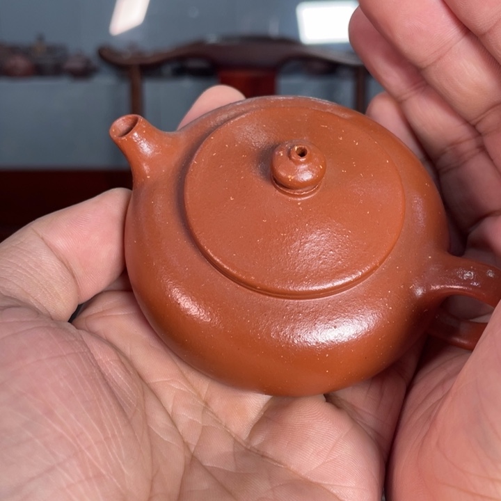 紫砂茶壶哈哈哈哈哈我真的好喜欢这个节目的呢