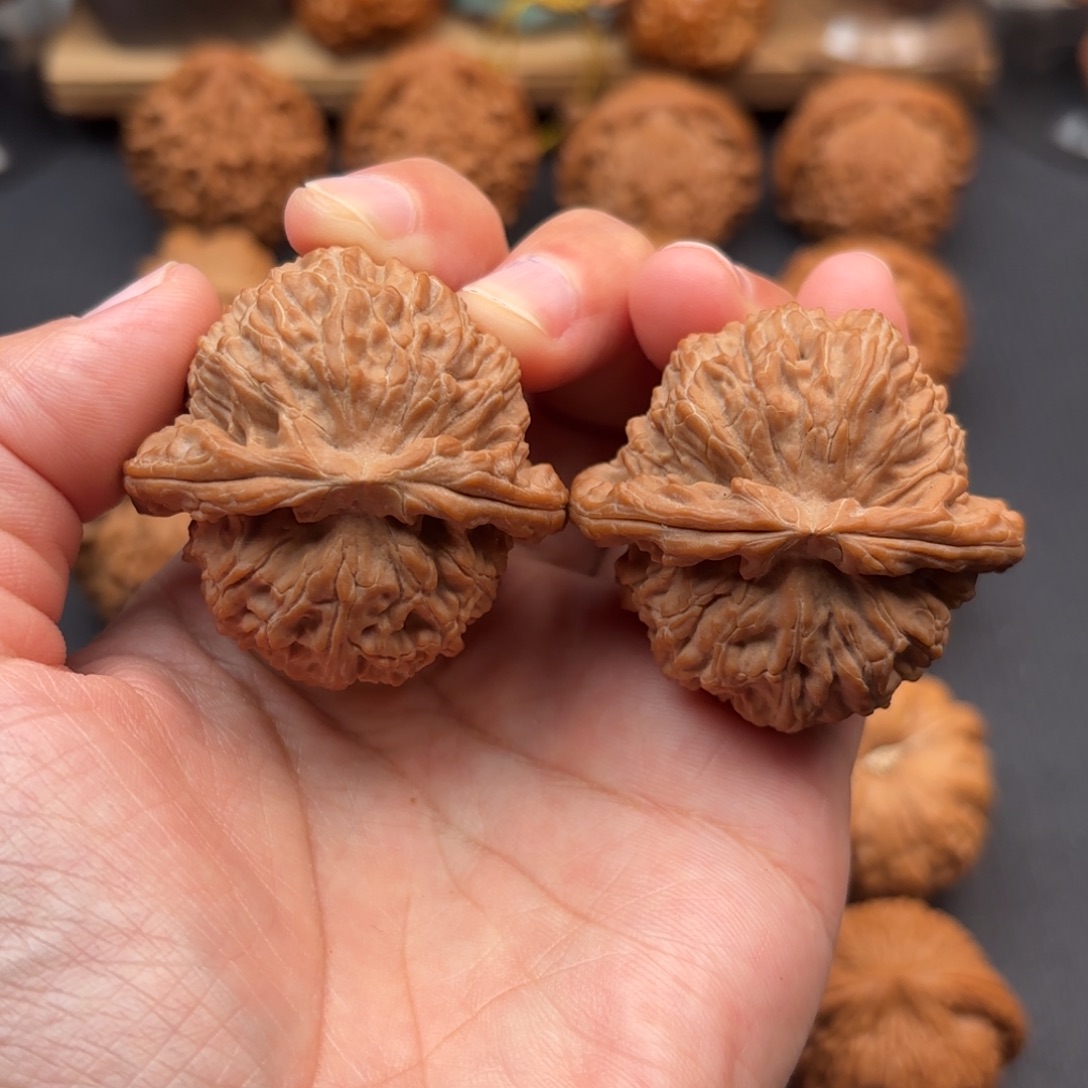 把件文玩核桃球白44