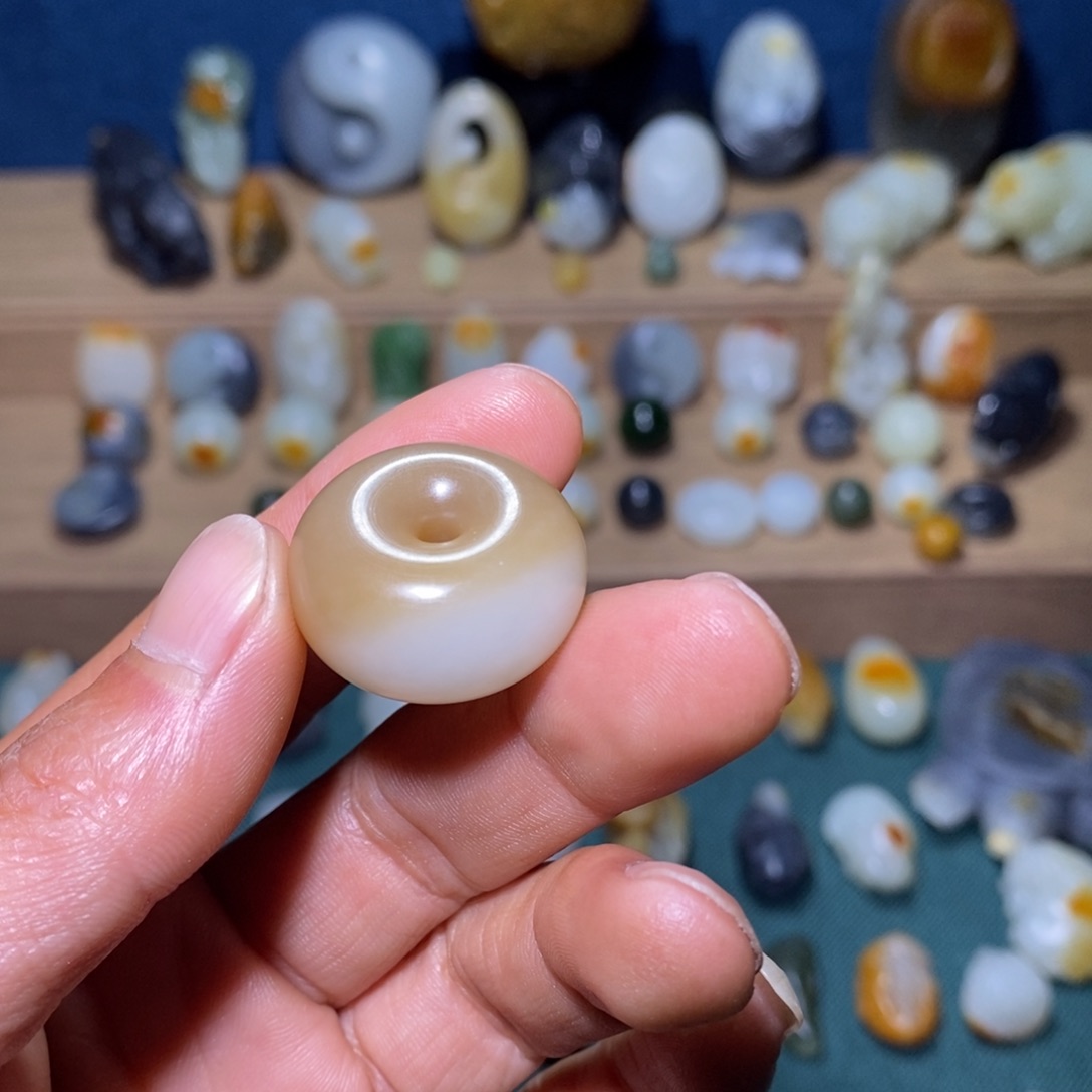 和田玉吊坠(不含链)未镶嵌