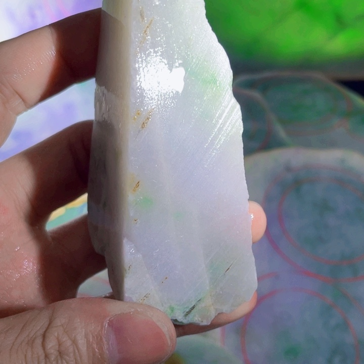 翡翠未镶嵌挂件片料