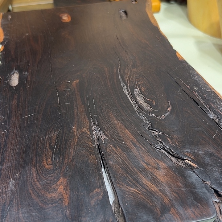 刘***彪紫檀木类端景台檀香