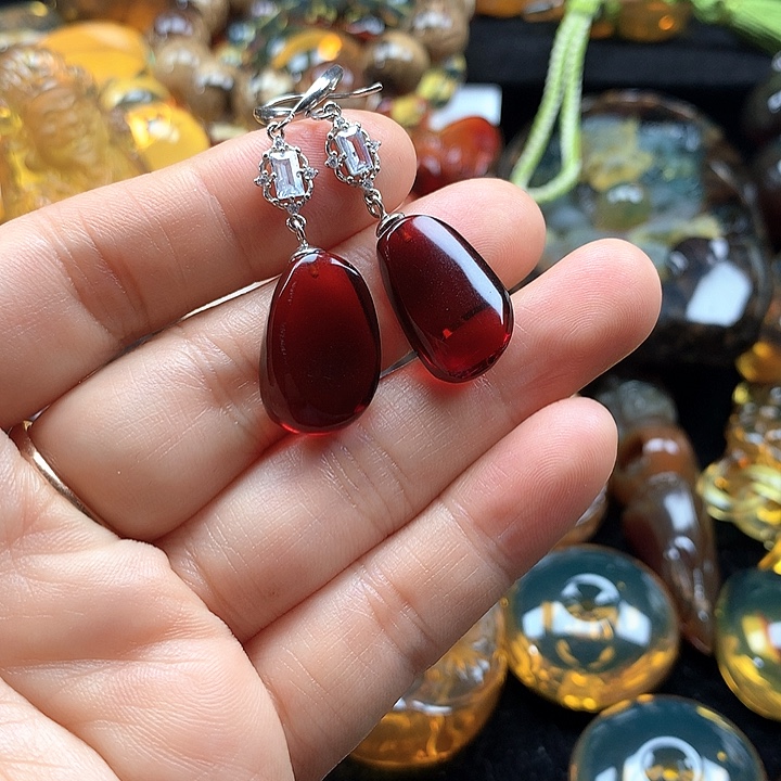 琥珀未镶嵌裸石血珀耳勾