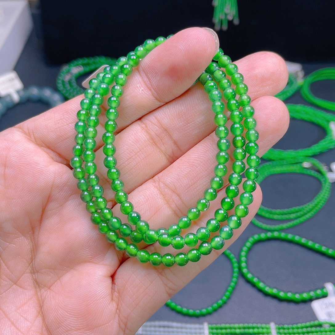 颈饰未镶嵌翡翠A货卡4