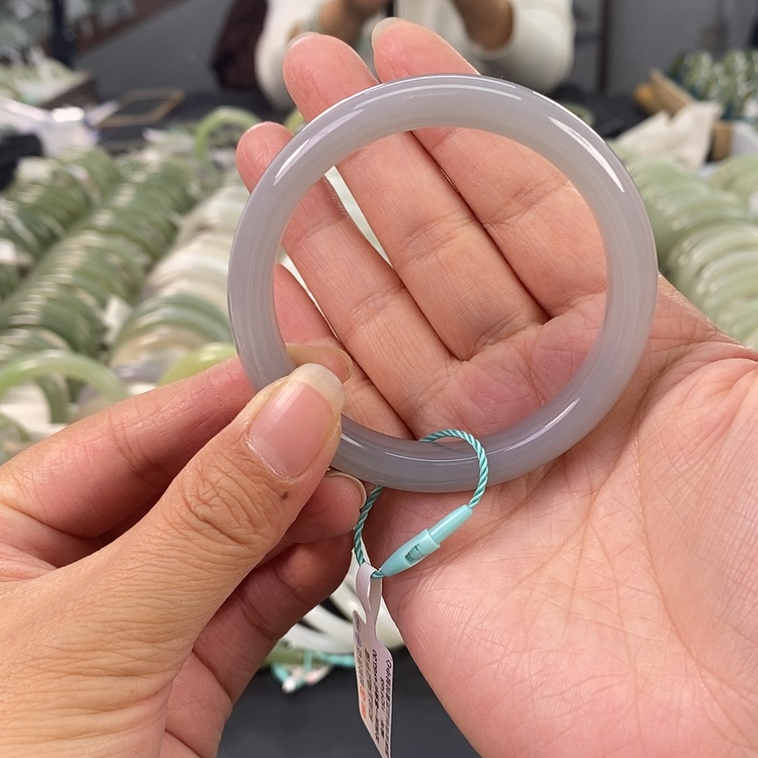 和田玉和田玉手镯53未镶嵌