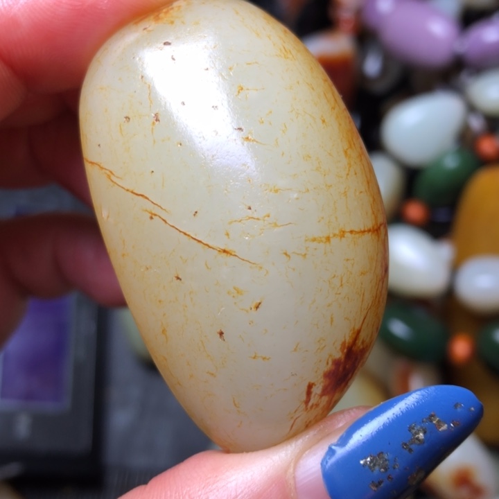 小***王和田玉（翠青玉）未镶嵌珠宝奇石