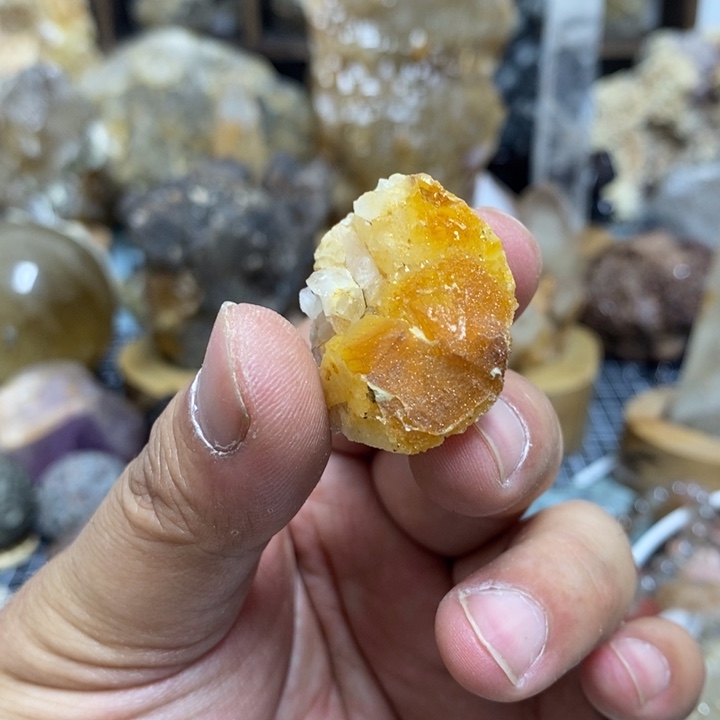 水晶水晶柱未镶嵌