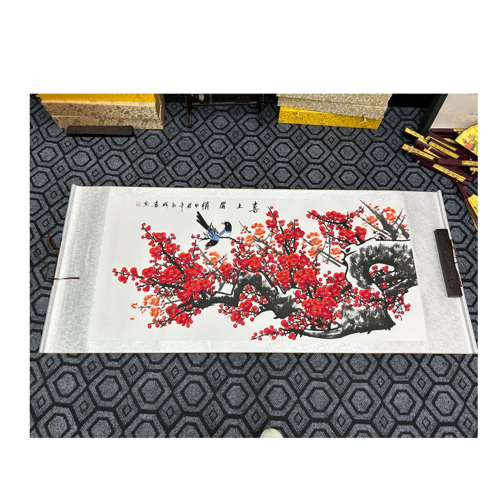 包邮横白底红梅《喜上眉梢》