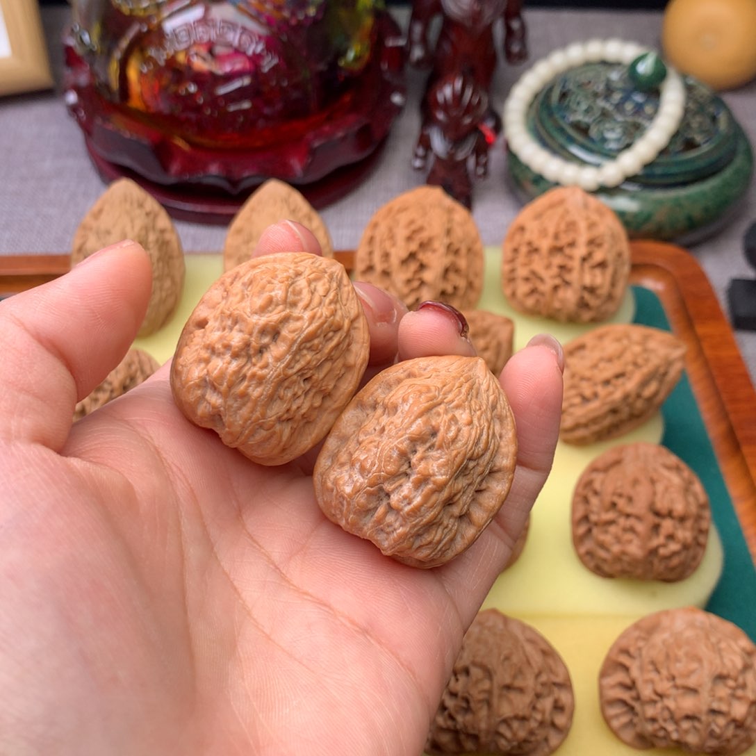 文玩核桃把件金钱豹31