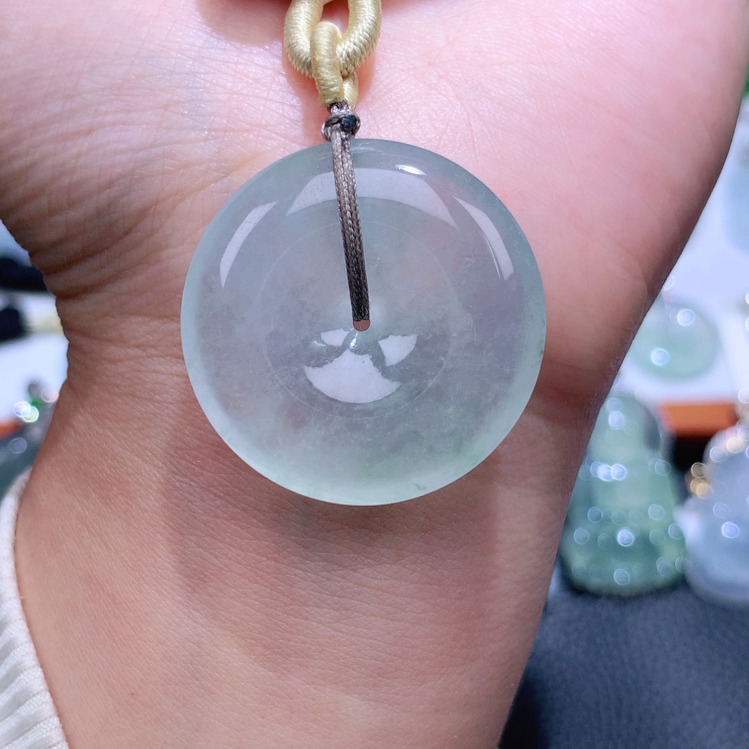 颈饰未镶嵌翡翠扣子