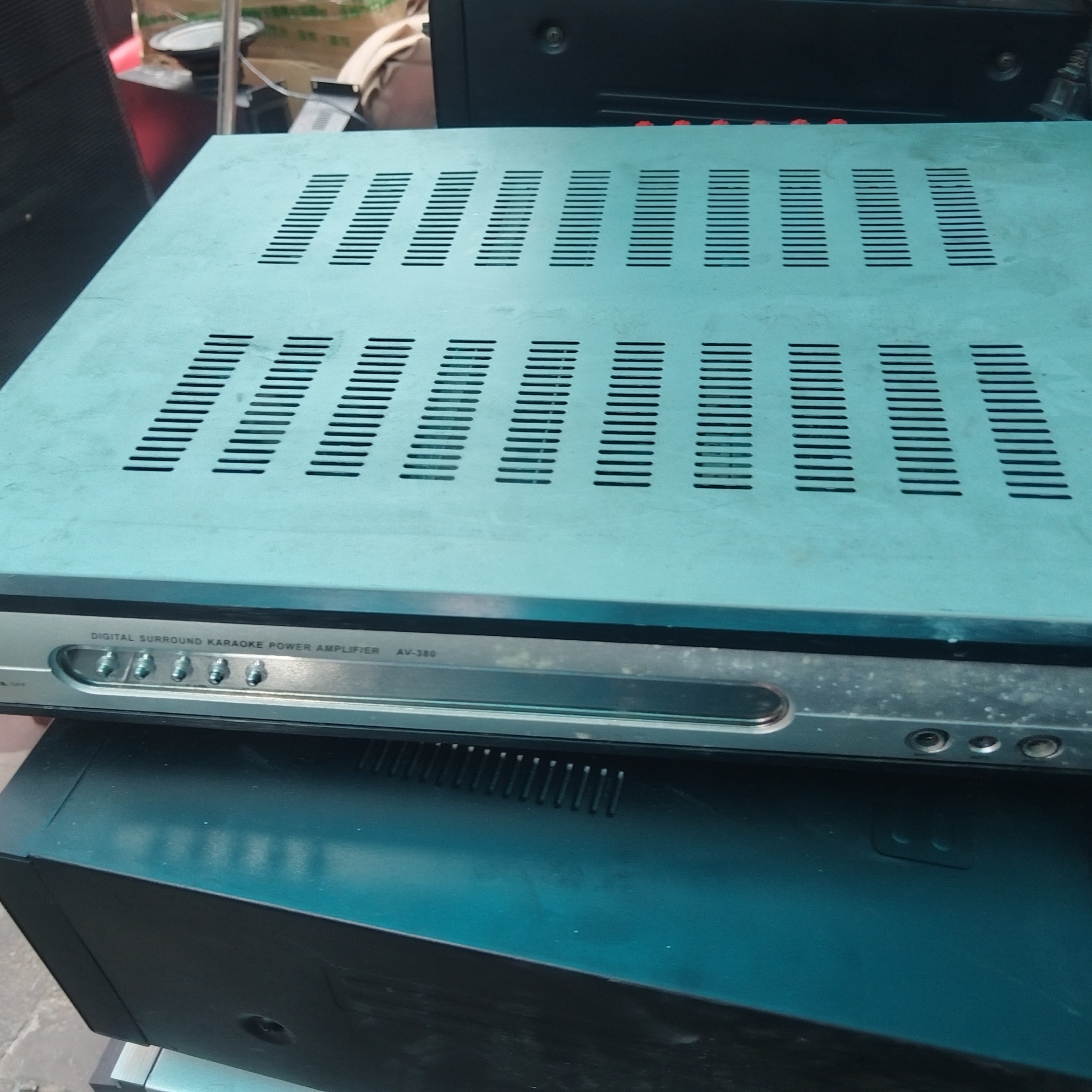 8新  先锋功放一台。不包邮费不支持七天无理由退货色光依