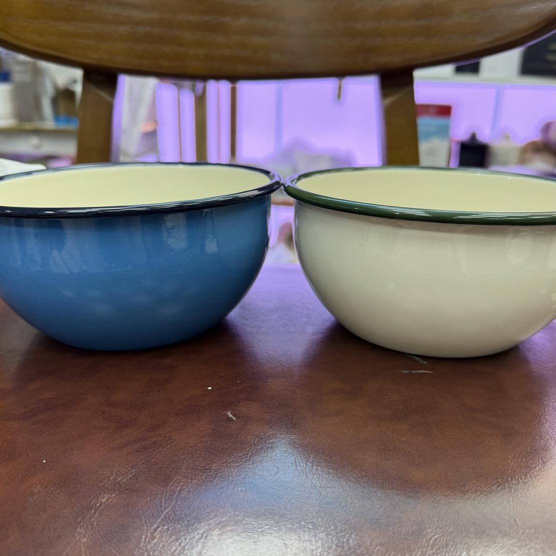 家用搪瓷深碗微瑕