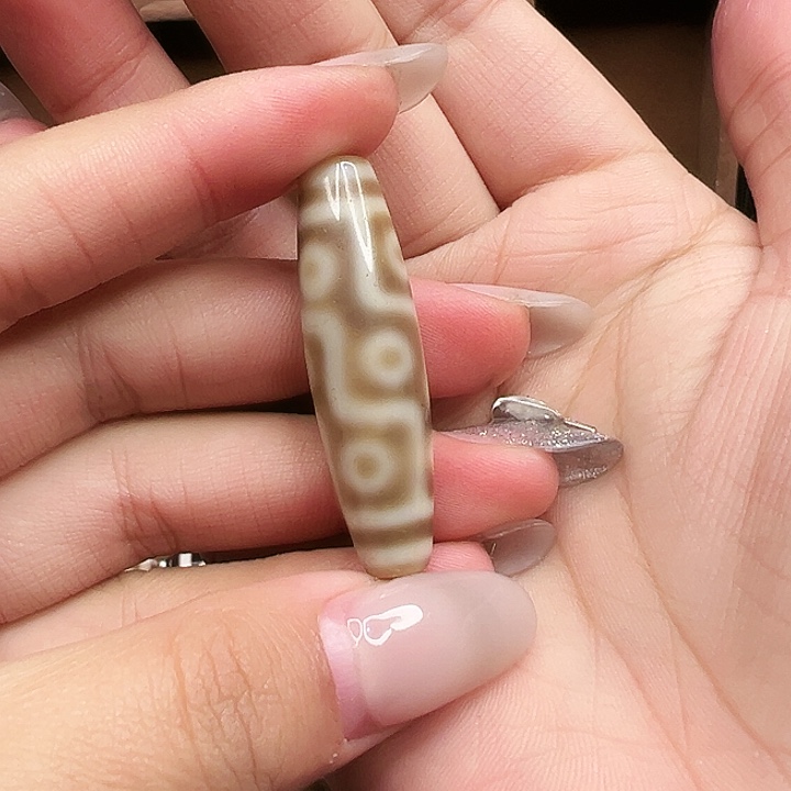 玛瑙/玉髓颈饰未镶嵌一*