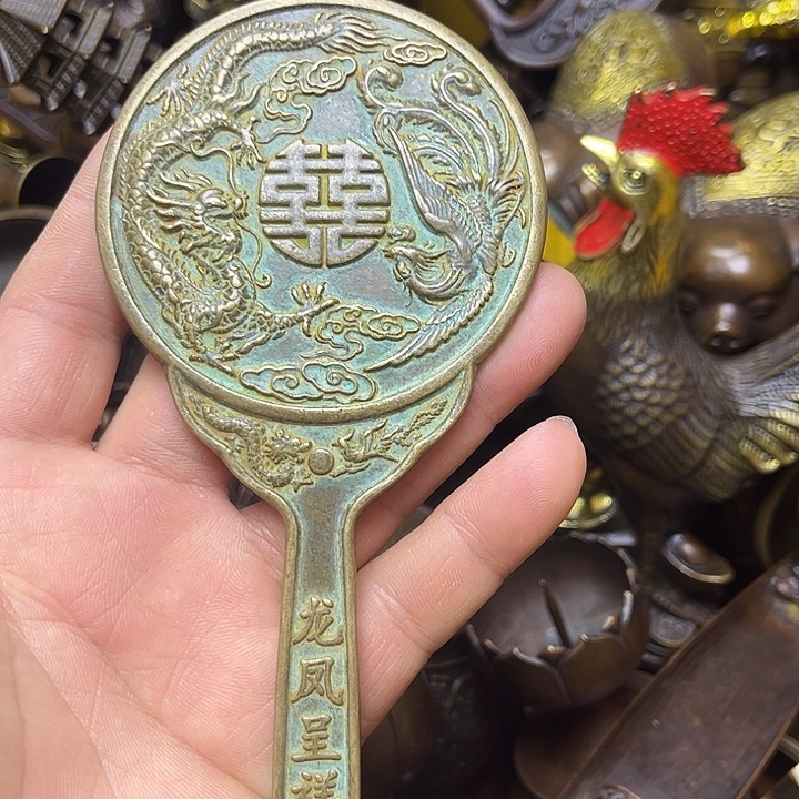 诚信经营精美铜器