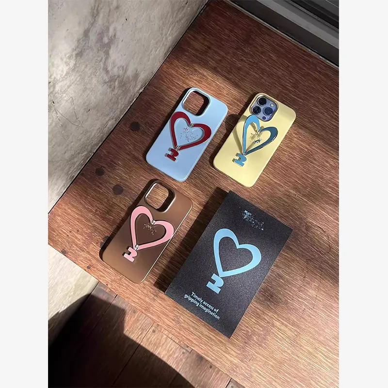 磁吸爱心手机壳手办1