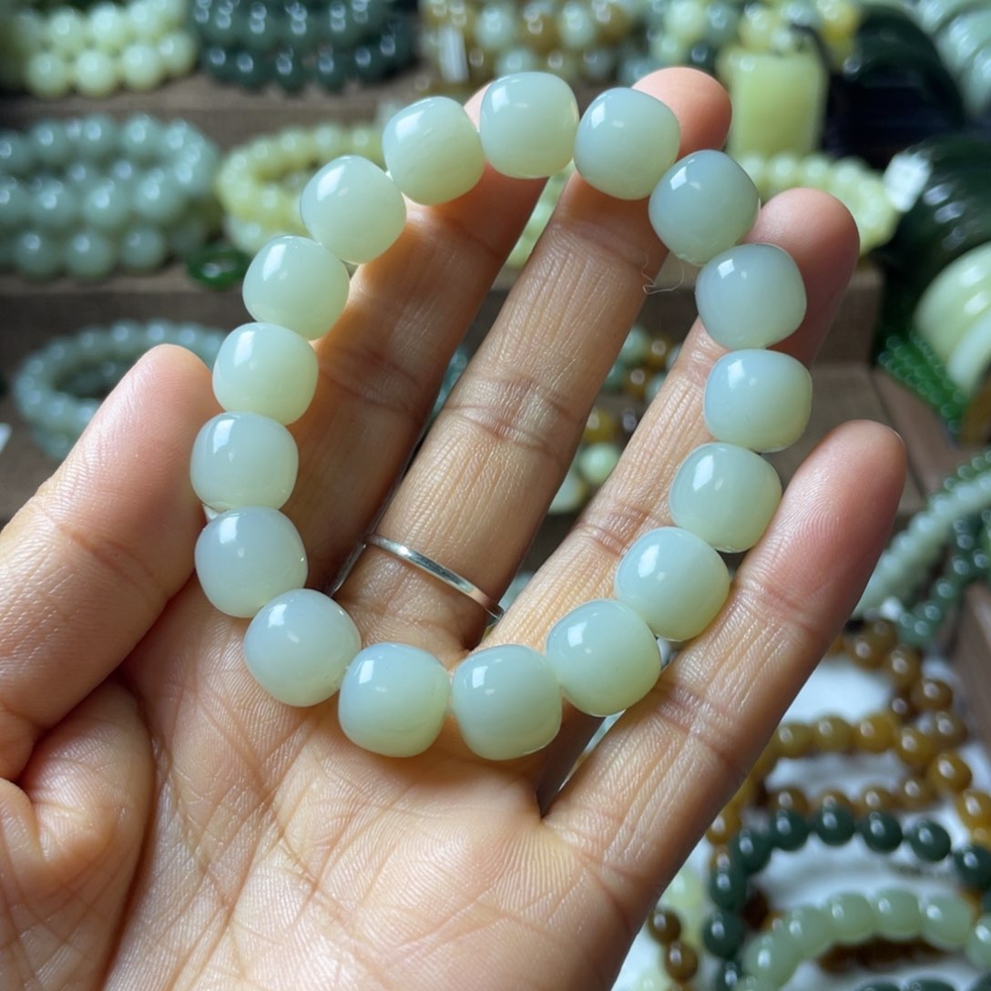 未镶嵌和田玉手链懒**懒