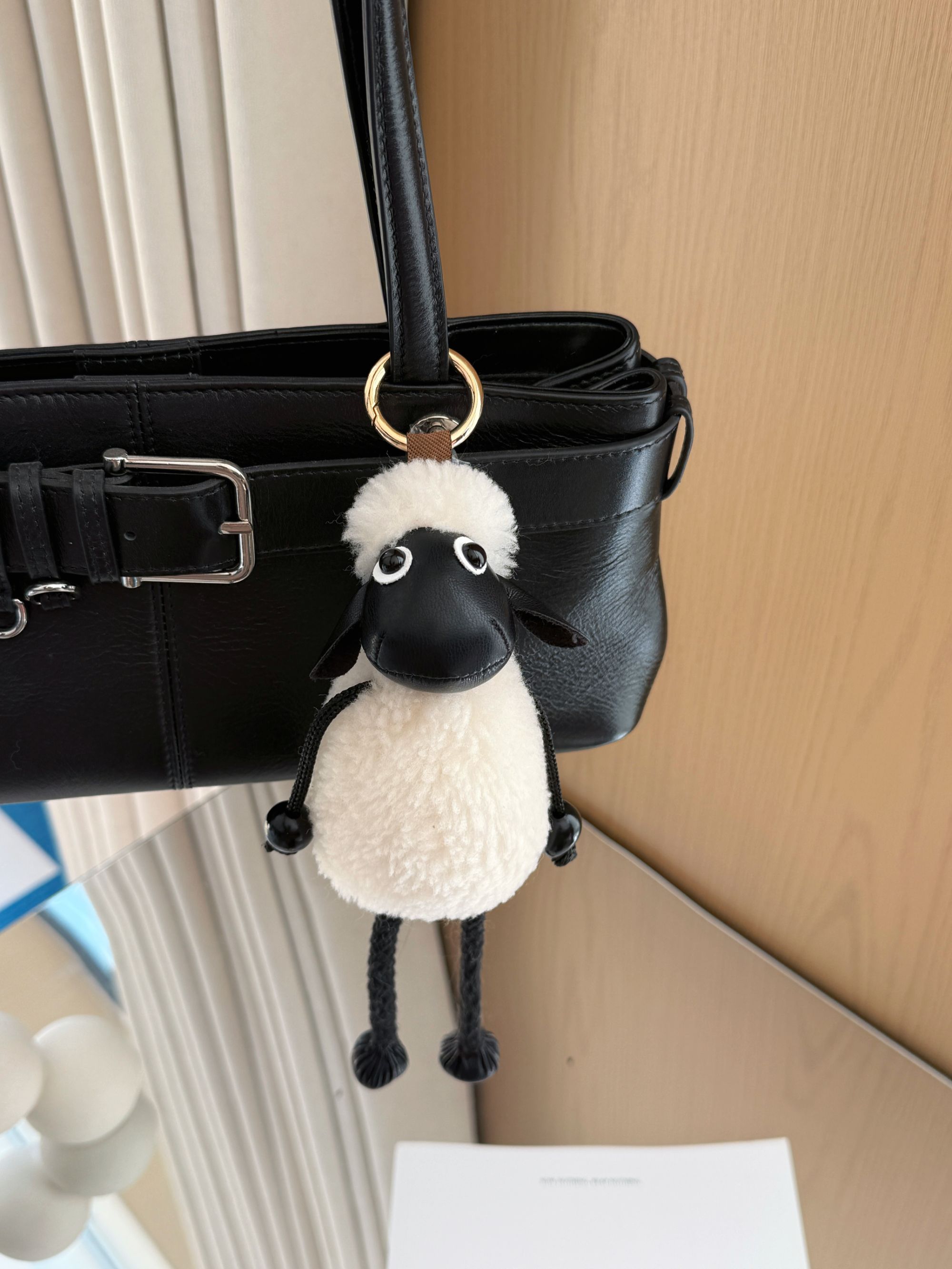 【可爱小羊】小羊肖恩真羊毛皮挂饰可爱毛绒公仔玩偶车钥匙扣