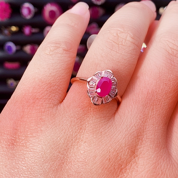 银S925镶嵌戒指红宝石