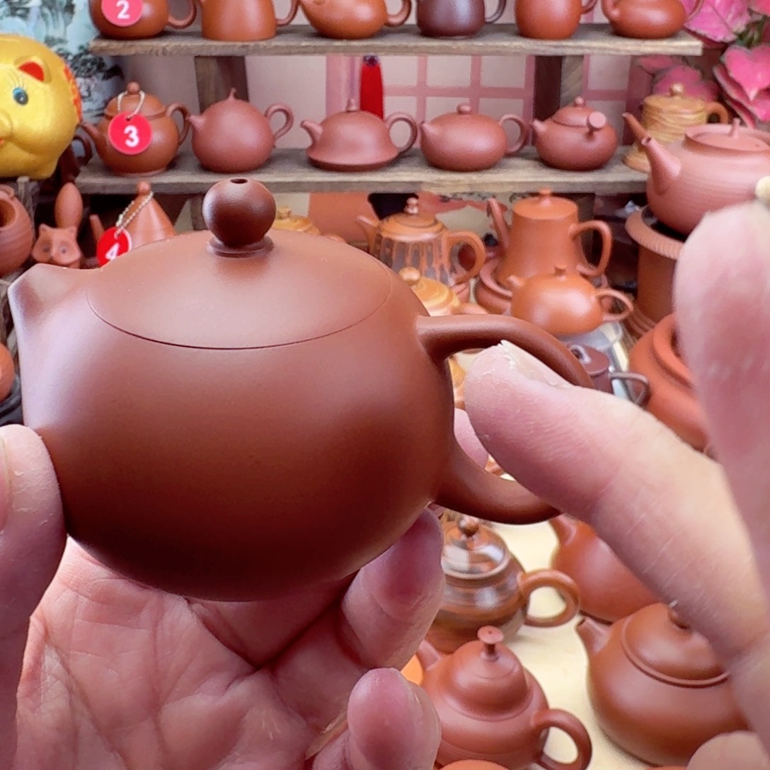 紫砂茶壶西施80 CC手拉