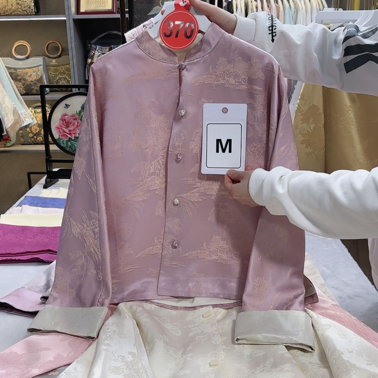 【闪购商品】繁****光vg g g g g g g g