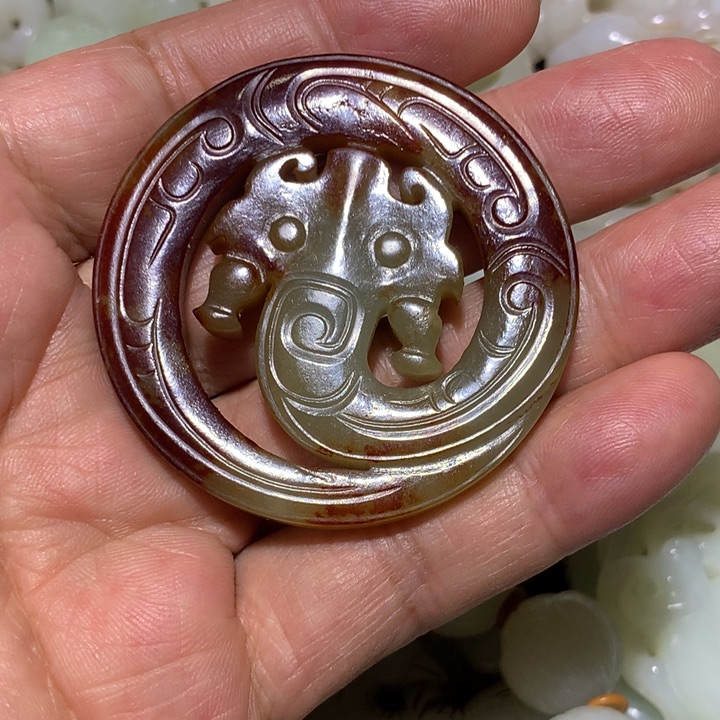 和田玉（白玉）颈饰未镶嵌坦*