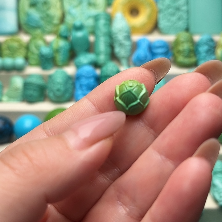 精工雕刻莲花珠特色