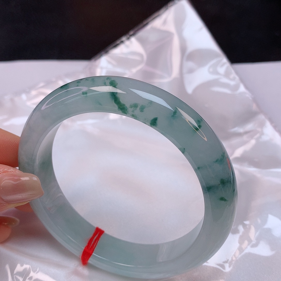 【闪购商品】翡翠手镯未镶嵌57翡翠手镯