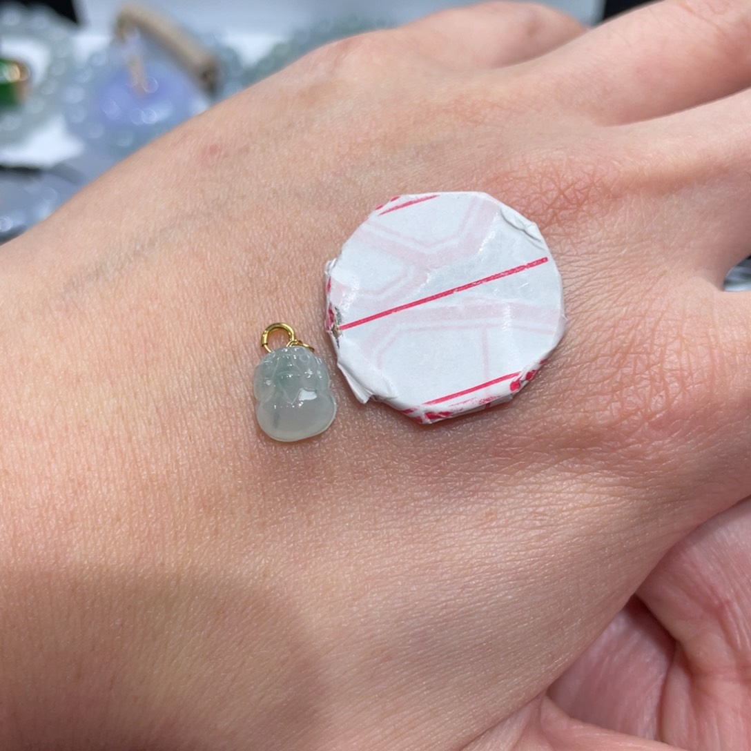 翡翠颈饰18K金镶嵌多样性