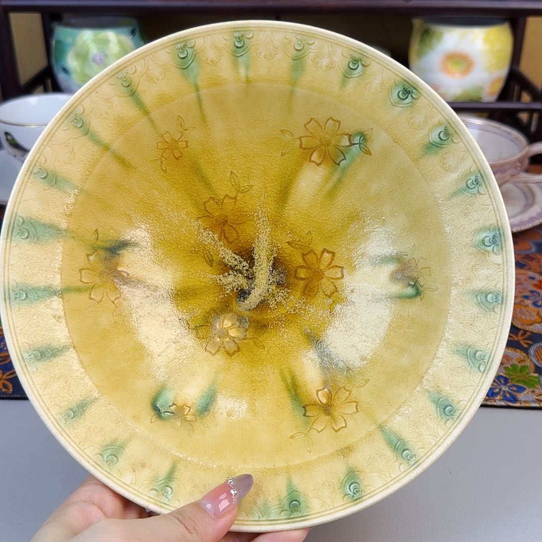 他家茶具瓷器真美！6