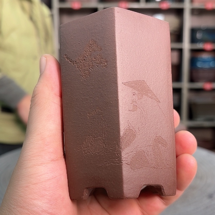 紫砂花盆紫砂的味道很好