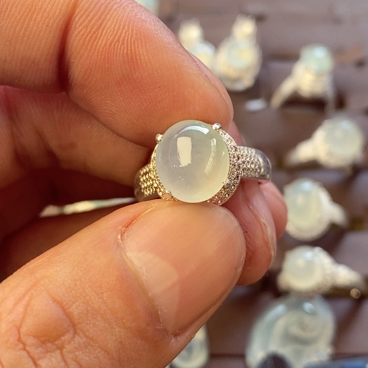 未镶嵌定制翡翠蛋面