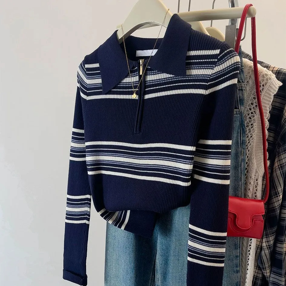大码遮肚翻领拉链毛衣条纹针织衫胖mm打底衫上衣女洋气新款秋冬季
