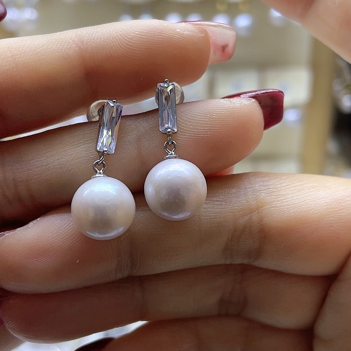银S925镶嵌淡水珍珠耳饰