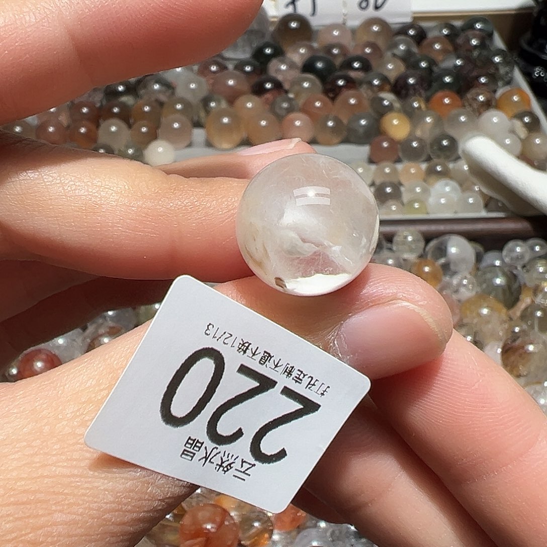 珠宝半成品未镶嵌水晶