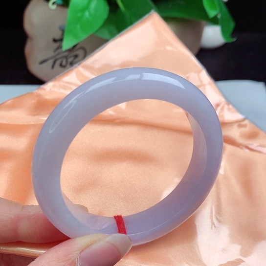 翡翠手镯未镶嵌    正圈51+ 冰紫罗兰