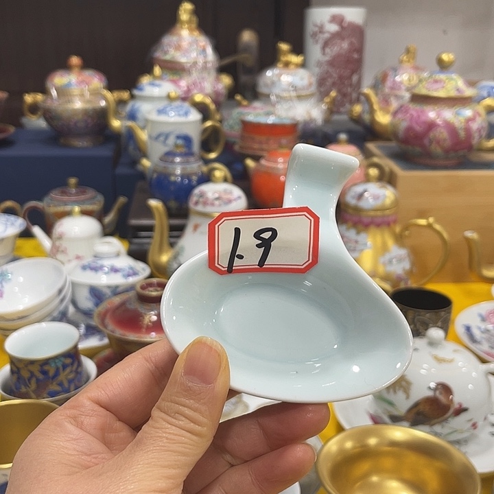 景德镇精品瓷器怗子