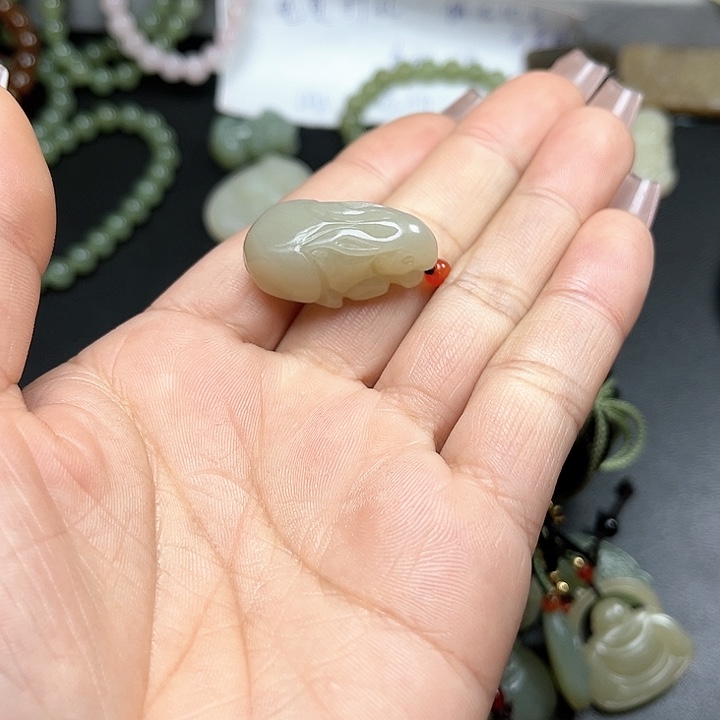 【闪购商品】和田玉颈饰未镶嵌