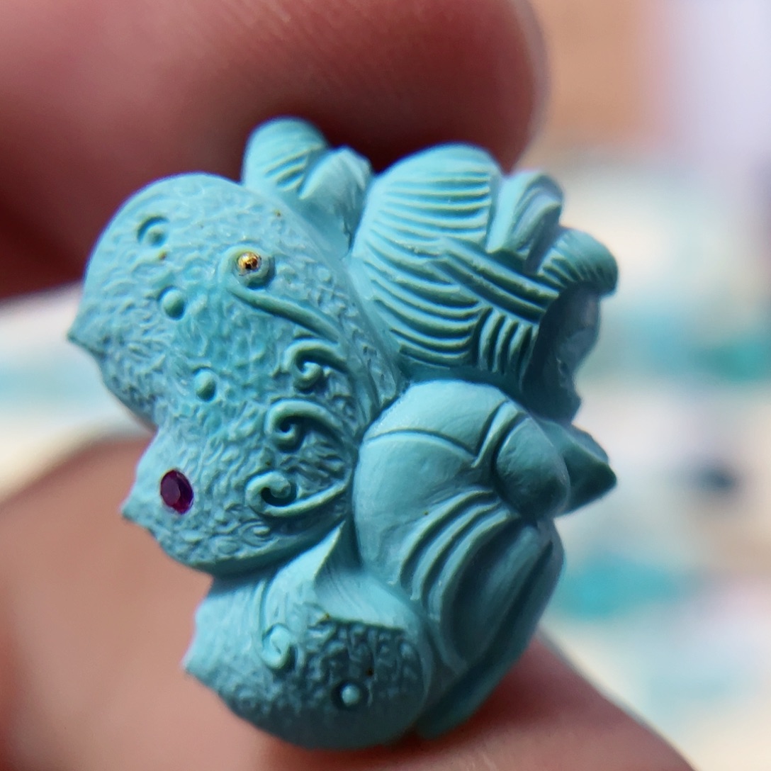 绿松石配饰未镶嵌