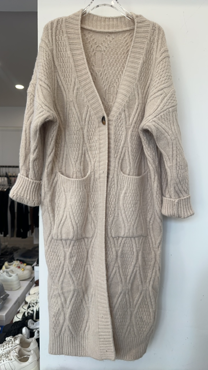 均码 针织 米白开衫 适合各个年龄段 大气 