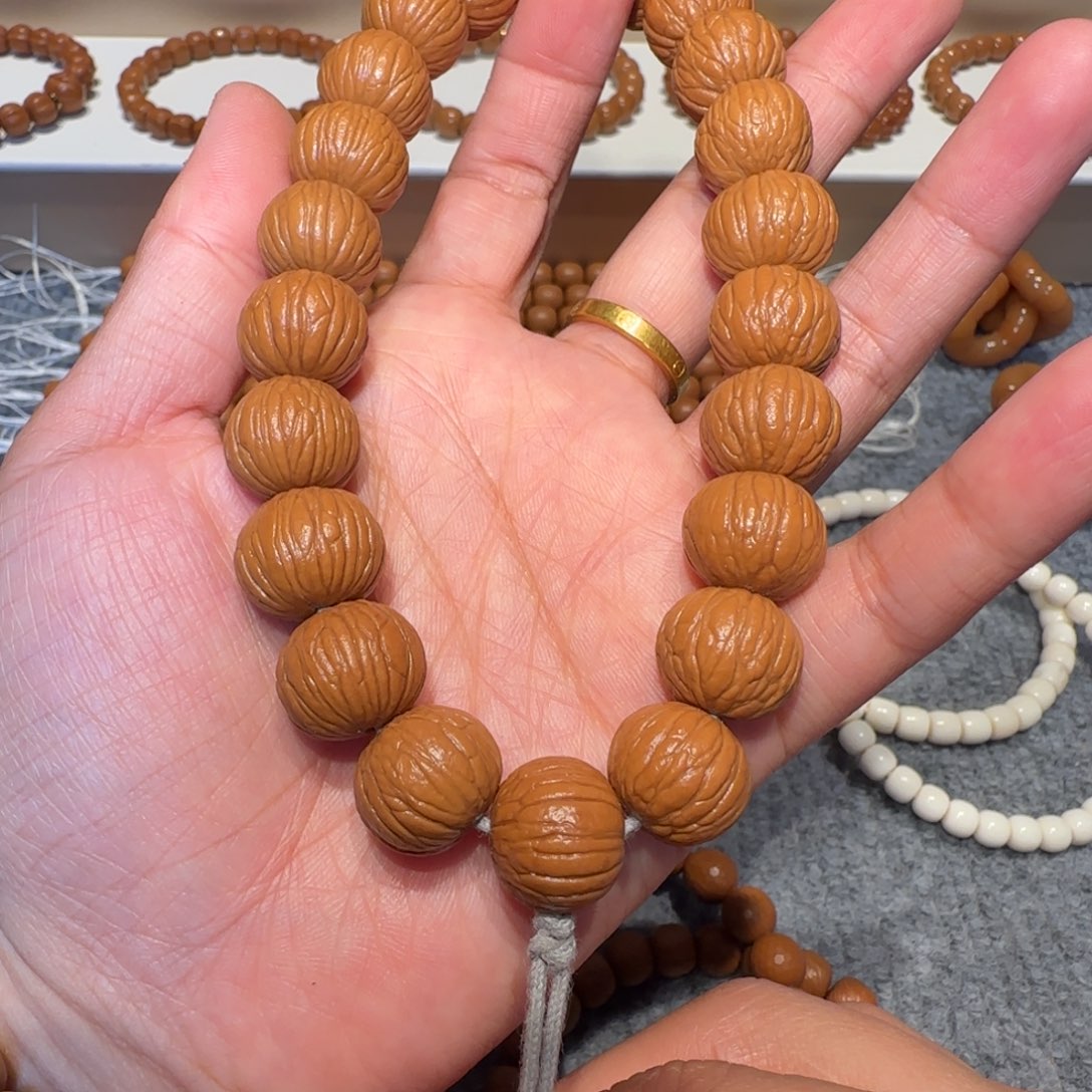 吊坠猴头核桃猴头土豪手持