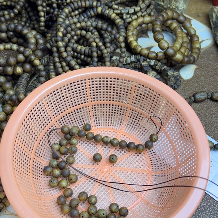 *****木质类种植奇楠卡08，俩条