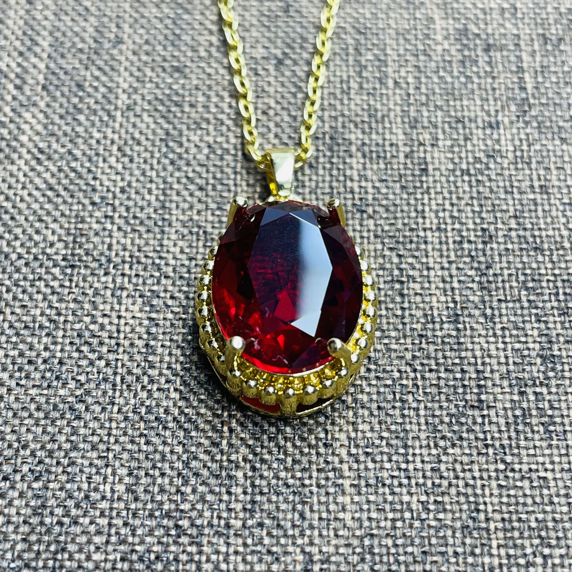 【锦希优选】F399-2赤焰红小椭吊坠项链多样性发一件