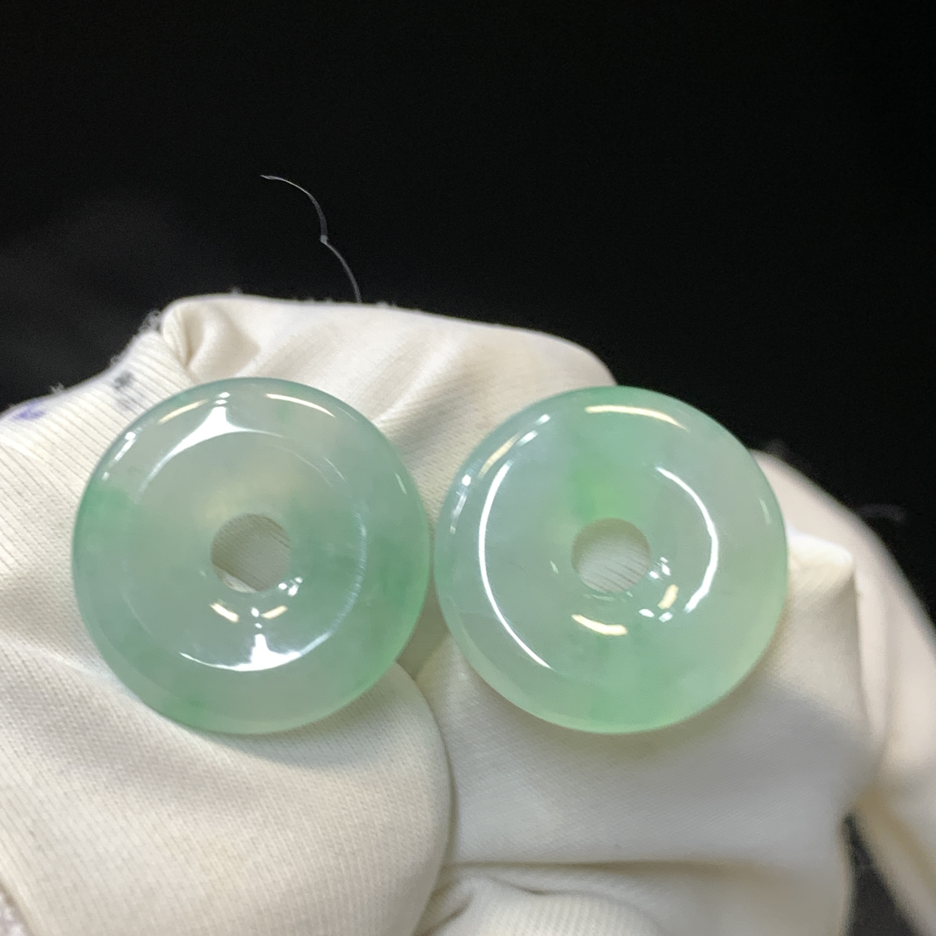 【金鑫】甜甜圈飘阳绿翡翠一对*冰胶飘阳绿甜甜圈一对缅翡A货