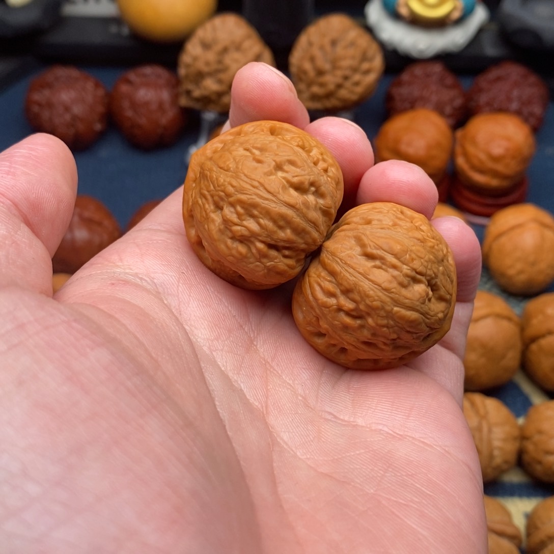 文玩核桃把件*️****精品小手捻