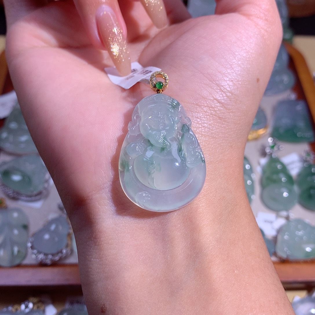 翡翠吊坠(不含链)18K金镶嵌